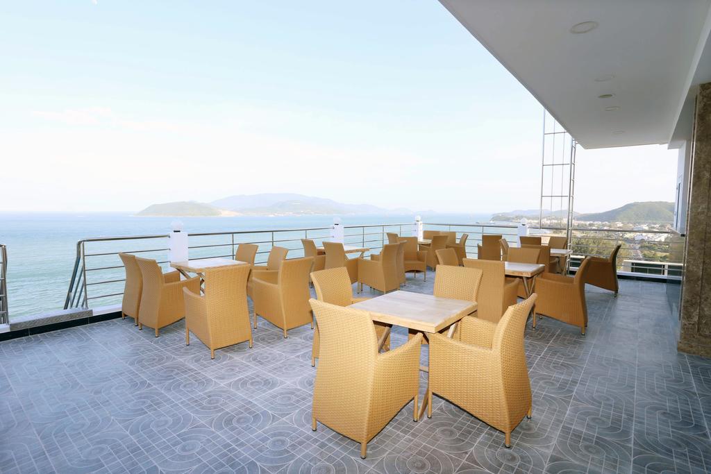 Hotel Majestic Star Nha Trang Esterno foto