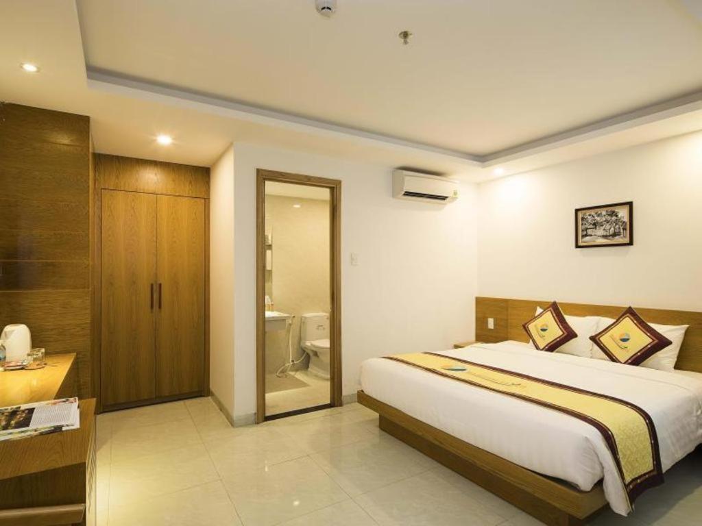 Hotel Majestic Star Nha Trang Esterno foto