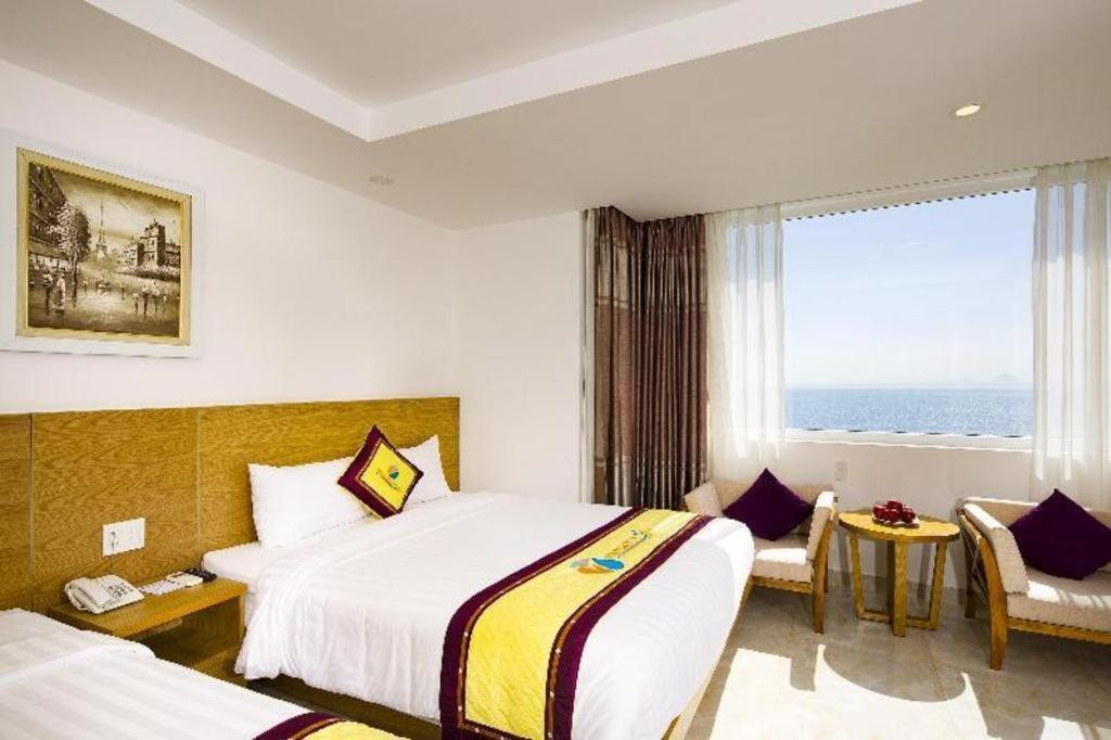 Hotel Majestic Star Nha Trang Esterno foto