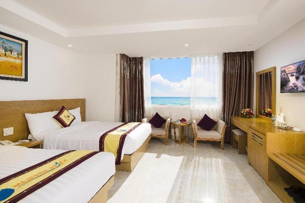 Hotel Majestic Star Nha Trang Esterno foto