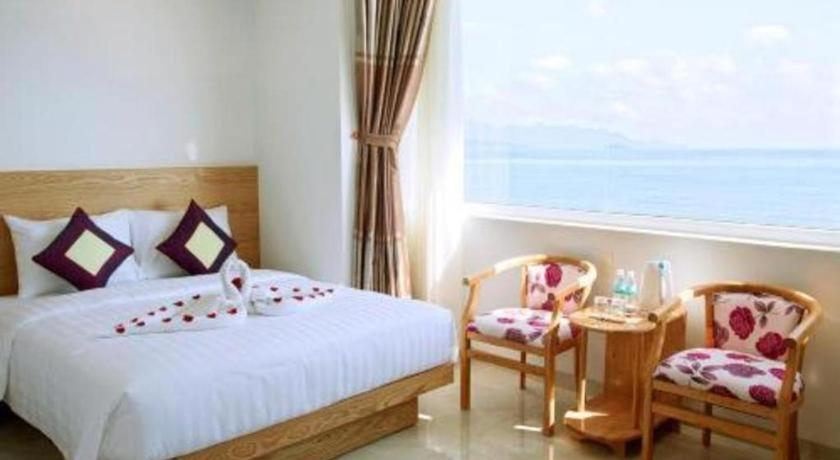 Hotel Majestic Star Nha Trang Esterno foto