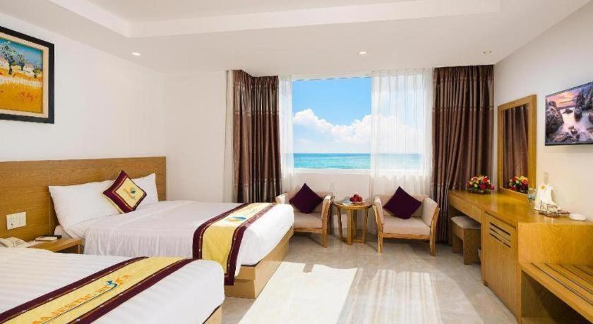 Hotel Majestic Star Nha Trang Esterno foto